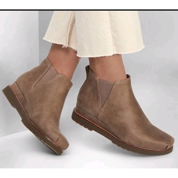 Skechers Shoes - SKECHERS Women's Bobs Chill Wedge Booties - 114715 Taupe, 8.5